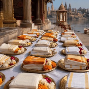 Contribute to 21 Brahmin Vastra Seva